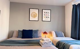 Lovely Studio 30Min To Central London